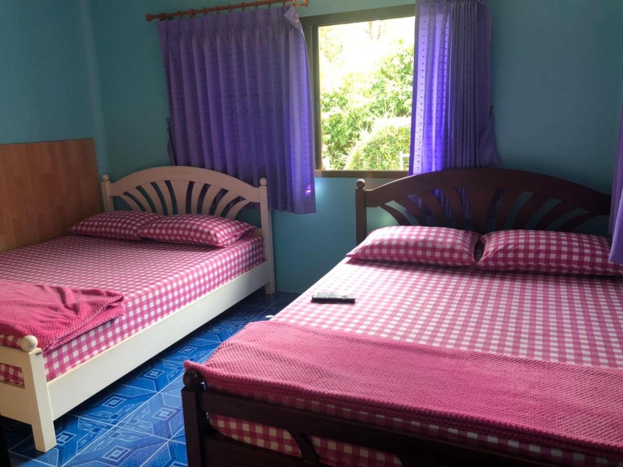 Hotel Bann Pa Su Koh Larn Exterior foto
